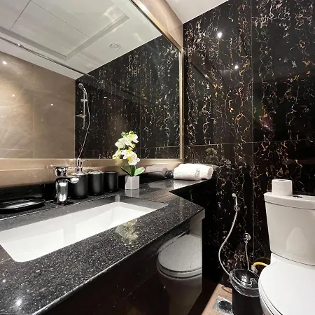 Trophy Elite Elegance Suites With Panaromic Burj Khalifa Views Dubai Exterior photo